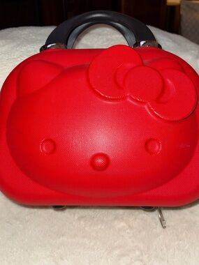 Hello Kitty Red Hard-Shell Cosmetic Travel Case